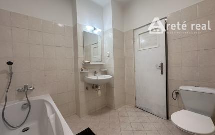 ARETÉ REAL - PRENÁJOM RODINNÉHO DOMU S GARÁŽOU V CENTRE, PEZINOK, TRNAVSKÁ