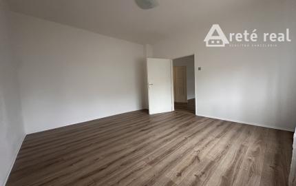 ARETÉ REAL - PRENÁJOM RODINNÉHO DOMU S GARÁŽOU V CENTRE, PEZINOK, TRNAVSKÁ