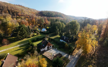 ARETÉ REAL – DOM ALEBO CHATU VHODNÚ AJ NA CELOROČNÉ BÝVANIE, PEZINOK, STUPY