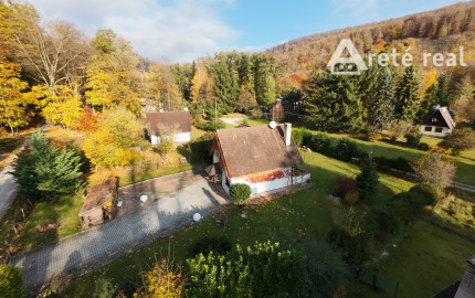 ARETÉ REAL – DOM ALEBO CHATU VHODNÚ AJ NA CELOROČNÉ BÝVANIE, PEZINOK, STUPY