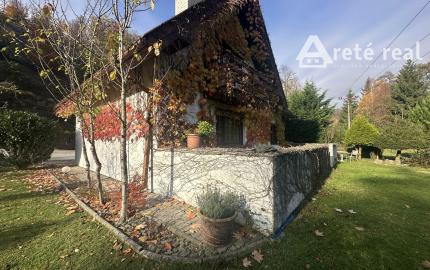 ARETÉ REAL – DOM ALEBO CHATU VHODNÚ AJ NA CELOROČNÉ BÝVANIE, PEZINOK, STUPY