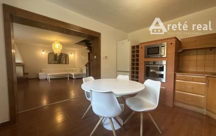 ARETÉ REAL – DOM ALEBO CHATU VHODNÚ AJ NA CELOROČNÉ BÝVANIE, PEZINOK, STUPY