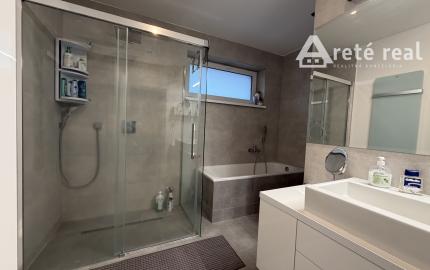 ARETÉ REAL - PREDAJ RODINNÉHO DOMU S BAZÉNOM, MODRA, FERDINANDA PÍSECKÉHO