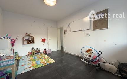 ARETÉ REAL - PREDAJ RODINNÉHO DOMU S BAZÉNOM, MODRA, FERDINANDA PÍSECKÉHO