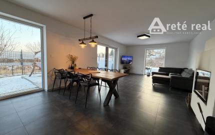 ARETÉ REAL - PREDAJ RODINNÉHO DOMU S BAZÉNOM, MODRA, FERDINANDA PÍSECKÉHO