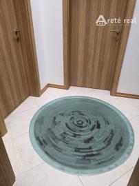 Areté real - Predaj výborne dispozične riešeného 5-izbového rodinného domu s garážou a rozľahlým pozemkom s panoramatickým výhľadom v Limbachu