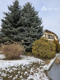 Areté real - Predaj nadštandardného rodinného domu s unikátnym projektom modernizácie a rozšírenia na rozľahlom pozemku s panoramatickým výhľadom v Limbachu