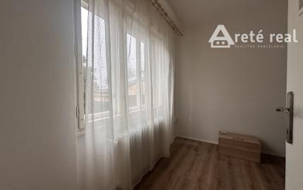 ARETÉ REAL - PRENÁJOM RODINNÉHO DOMU S GARÁŽOU V CENTRE, PEZINOK, TRNAVSKÁ