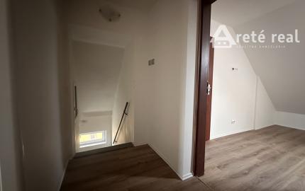 ARETÉ REAL - PRENÁJOM RODINNÉHO DOMU S GARÁŽOU V CENTRE, PEZINOK, TRNAVSKÁ