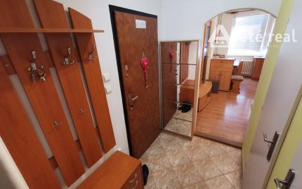 Areté real- Predaj výborne dispozične riešeného 2-izbového bytu v dobrej lokalite, sídl. Juh, Pezinok