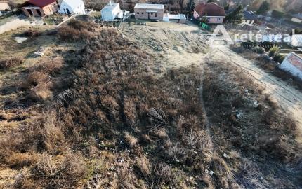 ARETÉ REAL - PREDAJ 698 m2 STAVEBNÉHO POZEMKU S FAMÓZNYM VÝHĽADOM, PEZINOK, VINICE