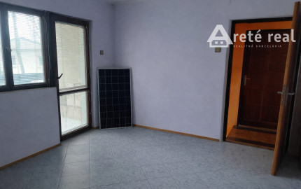 Areté real-Predaj dvojpodlažnej chaty vhodnej aj na celoročné bývanie, Kučišdorfská dolina, Pezinok