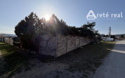 ARETÉ REAL - PREDAJ 896 m2 STAVEBNÉHO POZEMKU, LIMBACH, SLNEČNÁ