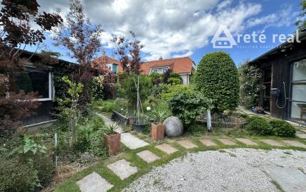 ARETÉ REAL - BÝVANIE S PODNIKANÍM V CENTRE PEZINKA, JESENSKÉHO A HOLUBYHO