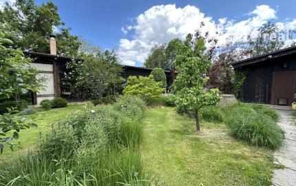 ARETÉ REAL - BÝVANIE S PODNIKANÍM V CENTRE PEZINKA, JESENSKÉHO A HOLUBYHO