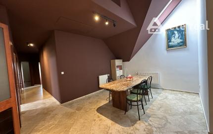 ARETÉ REAL - BÝVANIE S PODNIKANÍM V CENTRE PEZINKA, JESENSKÉHO A HOLUBYHO