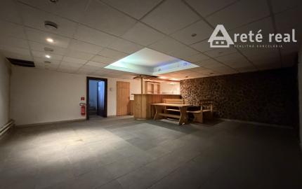 ARETÉ REAL - PRENÁJOM 73m2 KOMERČNÉHO PRIESTORU S TERASOU NA TOP MIESTE, PEZINOK, JESENSKÉHO