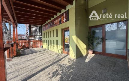 ARETÉ REAL - PRENÁJOM 73m2 KOMERČNÉHO PRIESTORU S TERASOU NA TOP MIESTE, PEZINOK, JESENSKÉHO