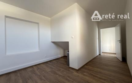 ARETÉ REAL – PRENÁJOM PRIESTRANNÉHO 3-IZBOVÉHO BYTU S PARKOVANÍM, SENEC, NÁM. 1. MÁJA