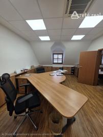 Areté real - Prenájom kancelárskych priestorov v centre Pezinka, Hrnčiarska ul.