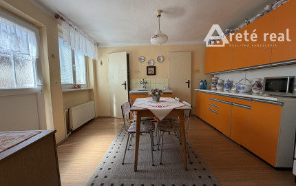 ARETÉ REAL - PREDAJ RODINNÉHO DOMU S GARÁŽOU, SLOVENSKÝ GROB, NOVÁ