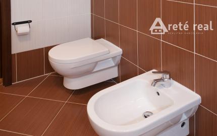Areté real - Predaj nadštandardného apartmánu LUX s krbom a garážovým státím v rezorte Hrabovo, Ružomberok
