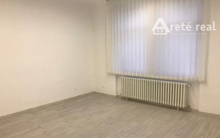 ARETÉ REAL - PRENÁJOM NÁDHERNÉHO 103m2 KANCELÁRSKEHO PRIESTORU V CENTRE PEZINKA, MOYZESOVA