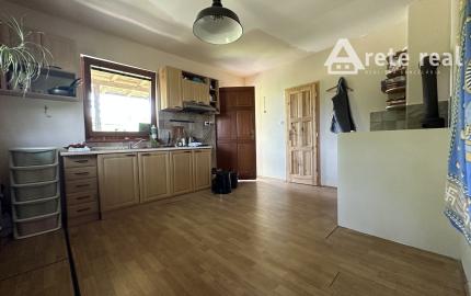 ARETÉ REAL – PRIPRAVUJEME PREDAJ 6270m2 POZEMKU S JAZIERKOM V MODRE, ČASŤ ŠARKAPERKY