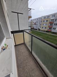 Areté real, Prenájom 2-izbového príjemného bytu s balkónom v Pezinku na Muškátovej ulici