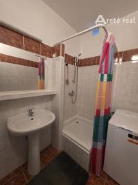 Areté real, Prenájom 2-izbového príjemného bytu s balkónom v Pezinku na Muškátovej ulici