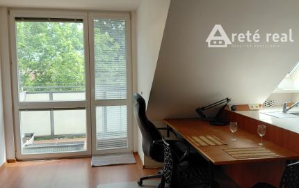 ARETÉ REAL- PREDAJ TEHLOVÉHO 2IZB.BYTU V PEZINKU, CENTRUM,  S BALKÓNOM A MUROVANOU PIVNICOU
