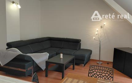 ARETÉ REAL- PREDAJ TEHLOVÉHO 2IZB.BYTU V PEZINKU, CENTRUM,  S BALKÓNOM A MUROVANOU PIVNICOU