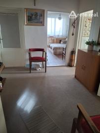 Areté real- Predaj  slnečného 4 izbového bytu s 3 loggiami, ulica Ladislava Dérera, lokalita KRAMÁRE