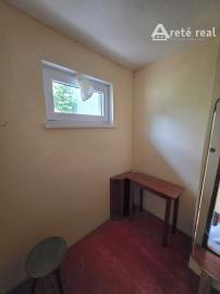 ARETÉ REAL- PONÚKAME NA PREDAJ RODINNÝ DOM NA SLNEČNOM, VEĽKORYSOM POZEMKU V PEZINKU