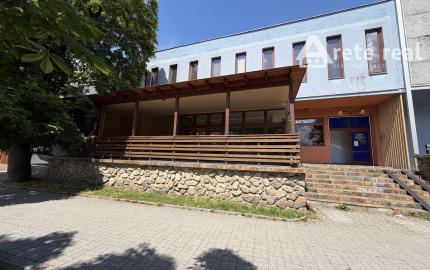 ARETÉ REAL – PRENÁJOM 171m2 KOMERČNÉHO PRIESTORU S TERASOU NA TOP MIESTE, PEZINOK, JESENSKÉHO