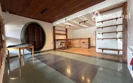 ARETÉ REAL - PRENÁJOM 40m2 KOMERČNÉHO PRIESTORU S 33m2 TERASOU NA TOP MIESTE, PEZINOK, JESENSKÉHO