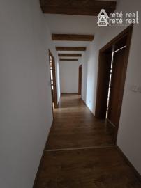 Areté real - Prenájom priestorov v centre Pezinka – kombinovateľné priestory vo výbornej lokalite v Pezinku