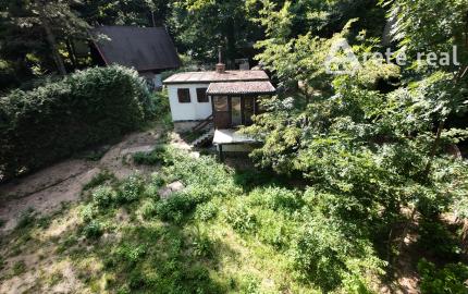 arete.sk - 539m2 POZEMOK S CHATOU NA PRESTAVBU SO STAVEBNÝM POVOLENÍM, MODRA, HARMÓNIA