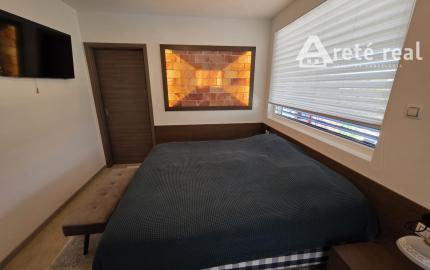Areté real - Predaj nadštandardného nízkoenergetického rodinného domu s garážou a zimnou záhradou v novej lokalite v Slovenskom Grobe
