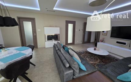 Areté real - Predaj nadštandardného nízkoenergetického rodinného domu s garážou a zimnou záhradou v novej lokalite v Slovenskom Grobe