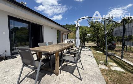 ARETÉ REAL - PREDAJ RODINNÉHO DOMU S BAZÉNOM, MODRA, FERDINANDA PÍSECKÉHO