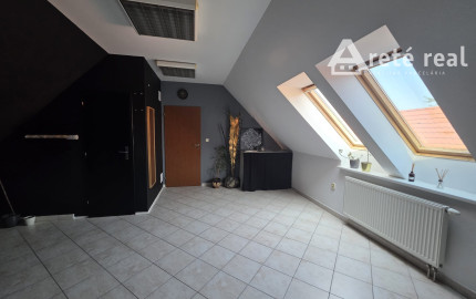 Areté real - Prenájom obchodného priestoru, resp. priestoru pre služby v centre mesta Pezinok