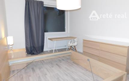 ARETÉ REAL – PRENÁJOM 2-IZBOVÉHO BYTU V CENTRE MESTA PEZINOK, FARSKÁ