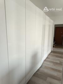 ARETÉ REAL-Prenájom-elegantného 2 izb. bytu v  Pezinku. Váš nový príbeh sa môže začať.