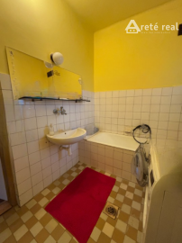 PREDAJ-DOMOV PLNÝ SVETLA, POKOJA, PRIESTORU- NOVÝ DOMOV  PRE RODINU KTORÁ TÚŽI PO POKOJI S DOTYKOM PRÍRODY V MESTE MODRA