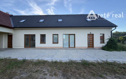 ARETÉ REAL – PRENÁJOM ZARIADENÉHO BYTU S TERASOU A DOBRÝM PARKOVANÍM, CHORVÁTSKY GROB, HORNODVORSKÁ