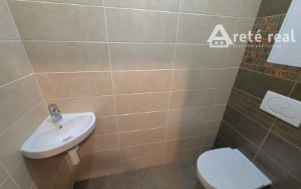 Areté real- Predaj výborne riešeného 2-izbového bytu s garážovým státím v dobrej lokalite, ul. Novomeského /byt.dom La Vita/, Pezinok