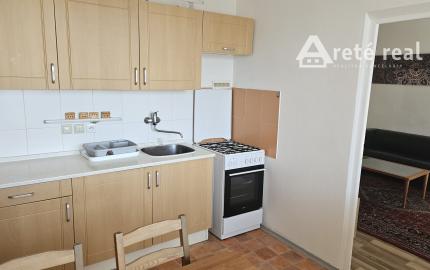 Areté real - Prenájom pekného, zariadeného 3-izbového bytu s priestrannou loggiou, Jurkovičova ul., Bratislava - Rača