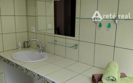 ARETÉ REAL- Ponúkame na prenájom pekný 2 izbový byt v centre PEZINKA s balkónom.