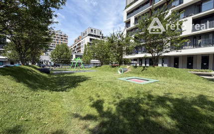 ARETÉ REAL – BYT S PRIESTRANNOU TERASOU A BALKÓNOM, SLNEČNICE